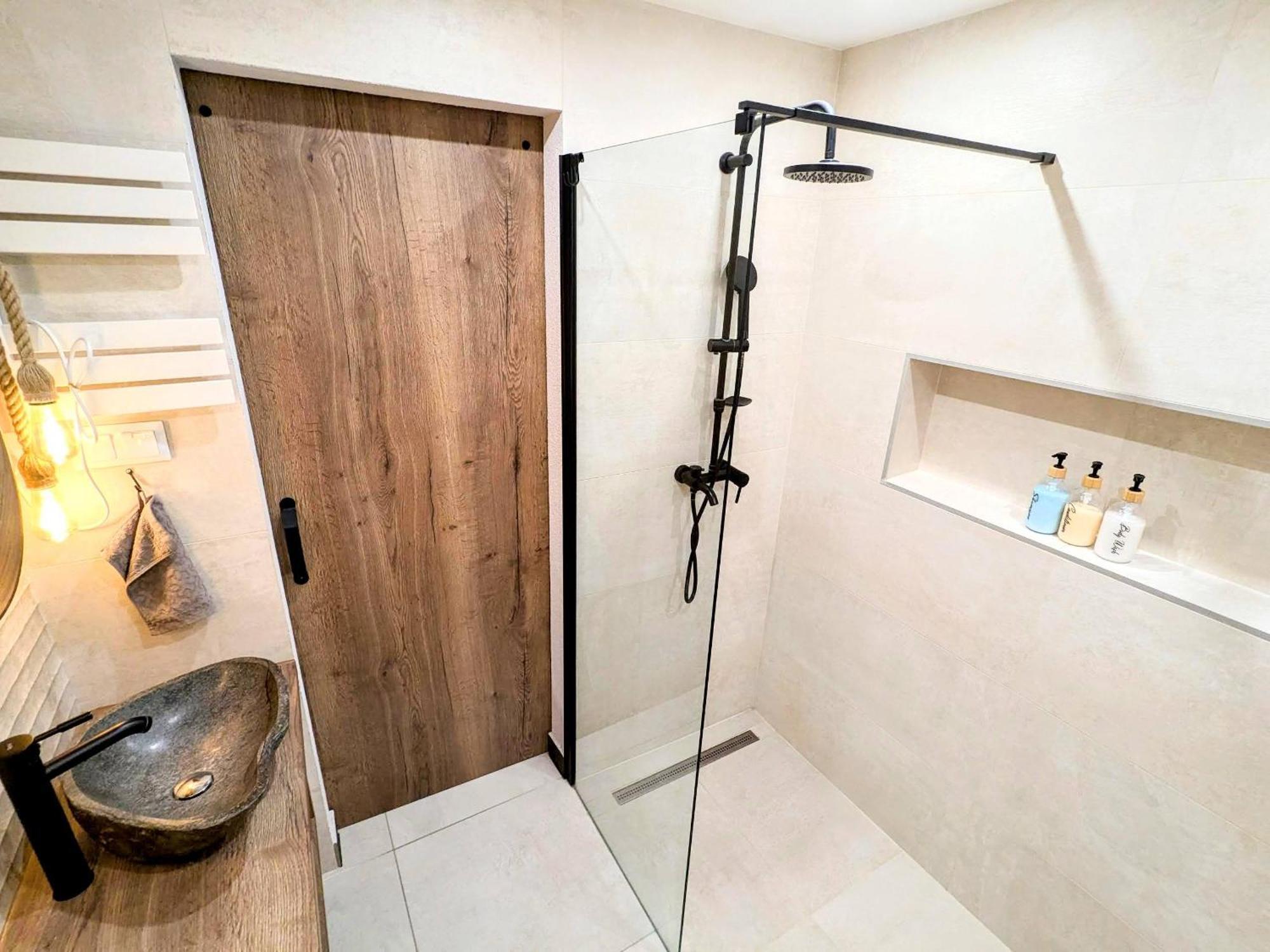 شقة O 38 Luxe Loft بودابست المظهر الخارجي الصورة